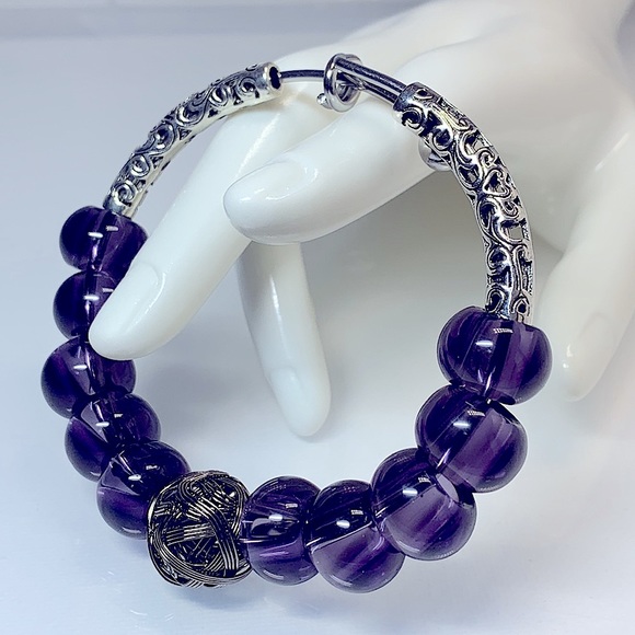 FILIGREE PURPLE CRYSTALS BANGLE 6cm diameter - Picture 6 of 8